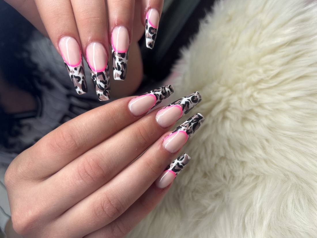 Nageldesign Schwarz & Silber